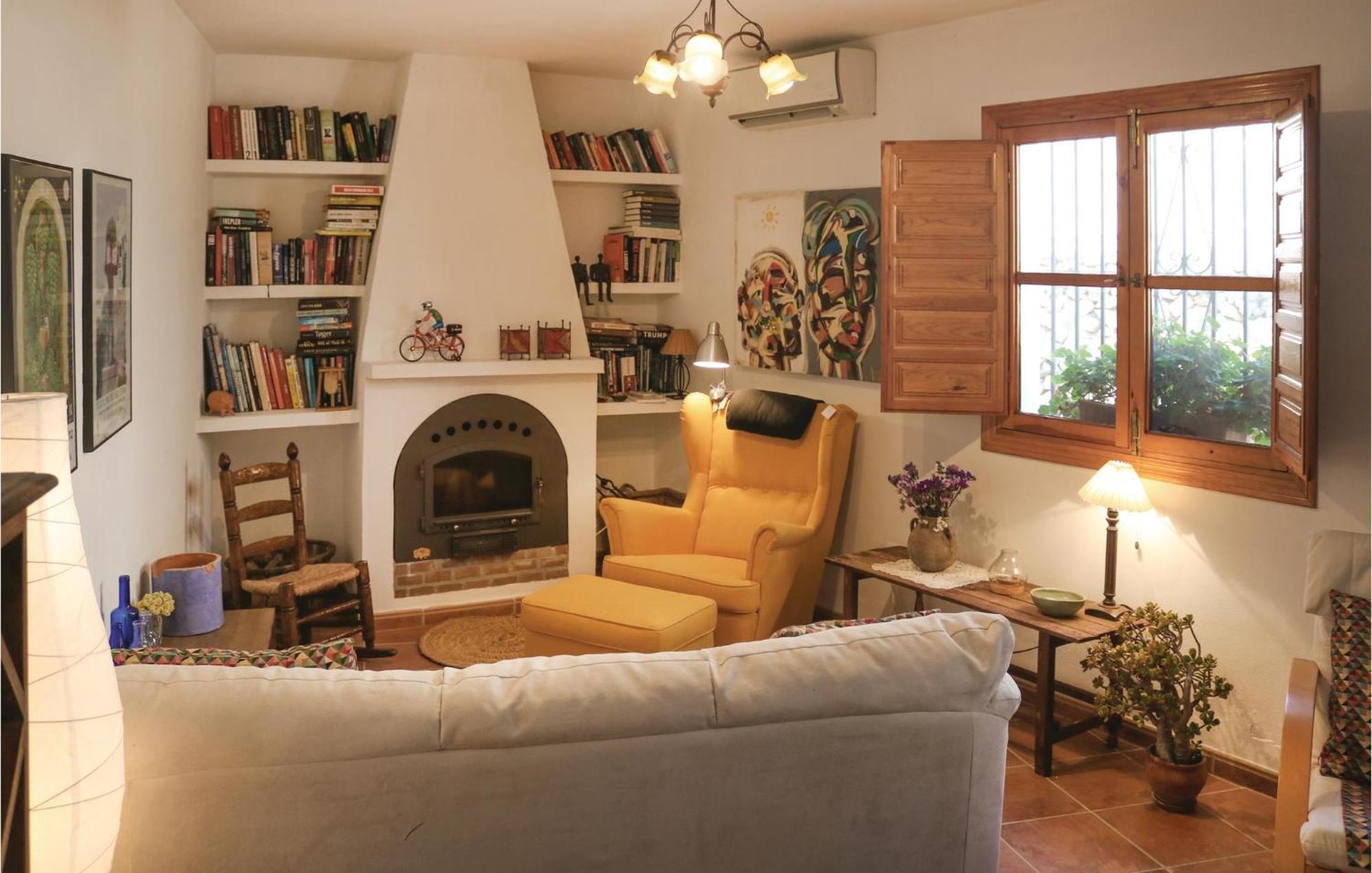 Nice Home In Canillas De Albaida With Wifi Exterior foto